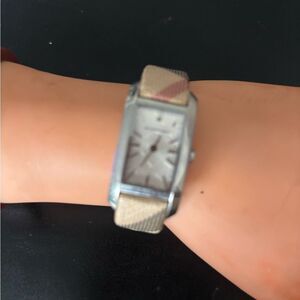 Burberry nova check watch logo timepiece unisex accessory plaid band jewelry